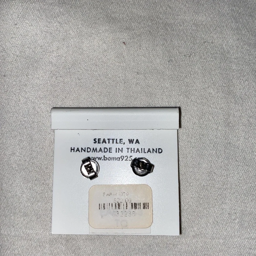 sterling‎ silver earrings, minimally used
